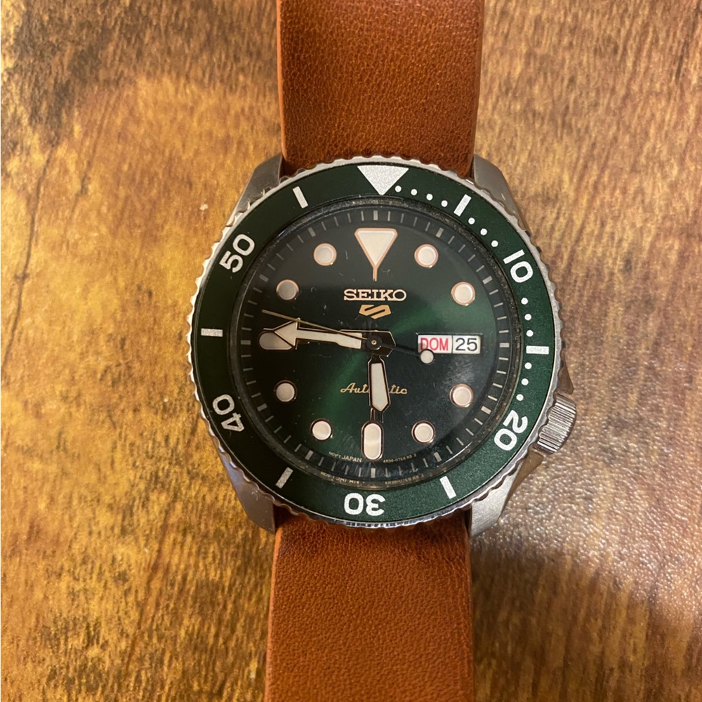 Pre-owned 5 Automatic 100m Srpd63 Srpd63k1 Army Green - Like New